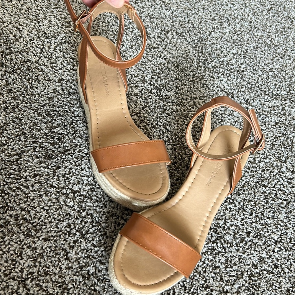 WILD DIVA Lounge wedges. Size 9, with ankle straps